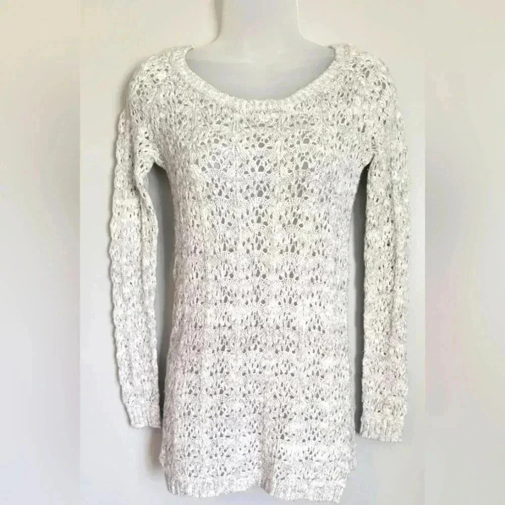 Bethany Mota Cable Knit Sweater, light gray, scoop neck, womens size xs